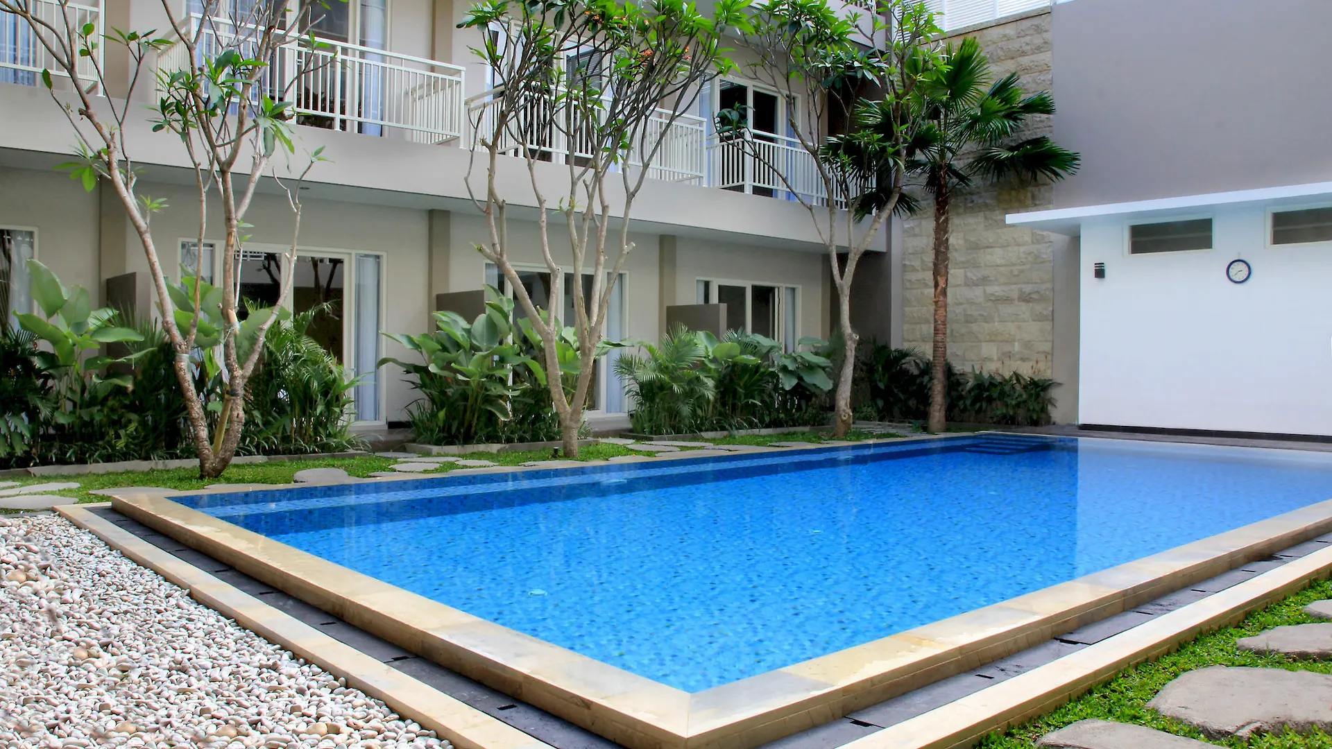 Choice Stay Hotel Denpasar 2*, Денпасар Индонезия